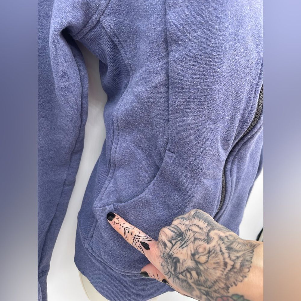Lululemon Scuba Hoodie - Picture 7 of 11